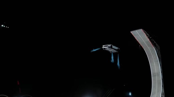 Tesla και SpaceX συνεργάζονται για την ανάπτυξη ιπτάμενου Roadster