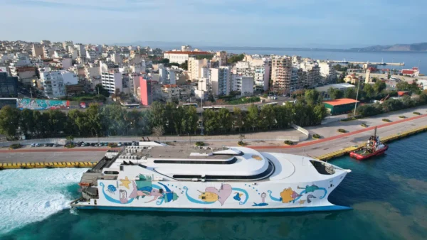 Ομαλή συνέχιση δρομολογίου για το EuroChampion Jet 2 μετά από πυρκαγιά στο γκαράζ
