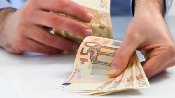 Το χρονοδιάγραμμα των πληρωμών για συντάξεις και έκτακτο επίδομα 400 ευρώ τον Νοέμβριο
