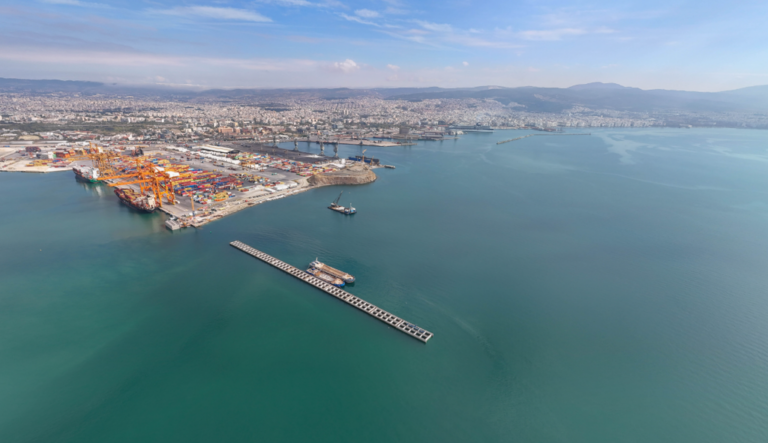 Ξεπέρασε το 50% η πρόοδος της επέκτασης του Προβλήτα 6 στο Λιμάνι Θεσσαλονίκης
