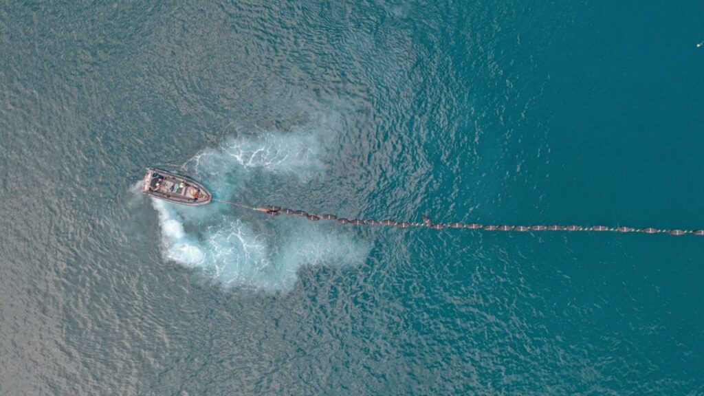 Ξεκινούν οι υποθαλάσσιες έρευνες για το Great Sea Interconnector με το πλοίο «Abeille Marengo»