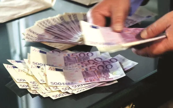 Ανοδική πορεία για τις καταθέσεις νοικοκυριών και επιχειρήσεων τον Σεπτέμβριο
