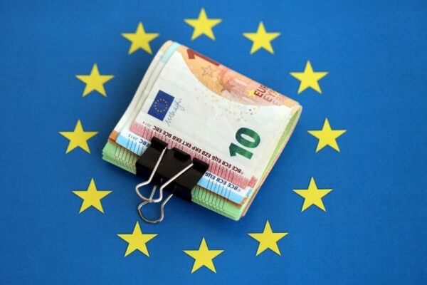 Οι προκλήσεις των ευρωπαϊκών αγορών κεφαλαίων και η άνοδος του κόστους δανεισμού