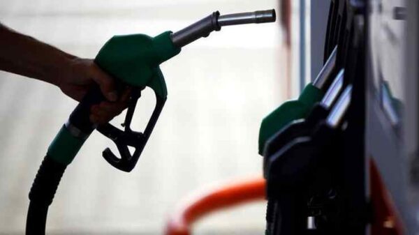 Παράταση της επιδότησης καυσίμων έως τις 15 Νοεμβρίου